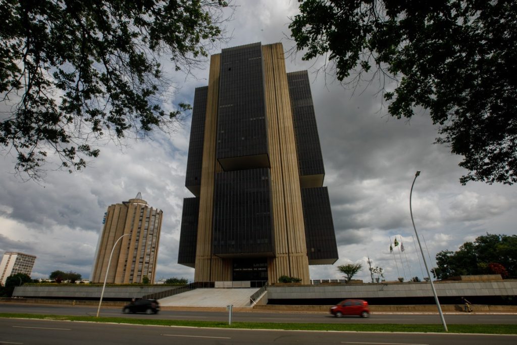 Os juros vão continuar a subir