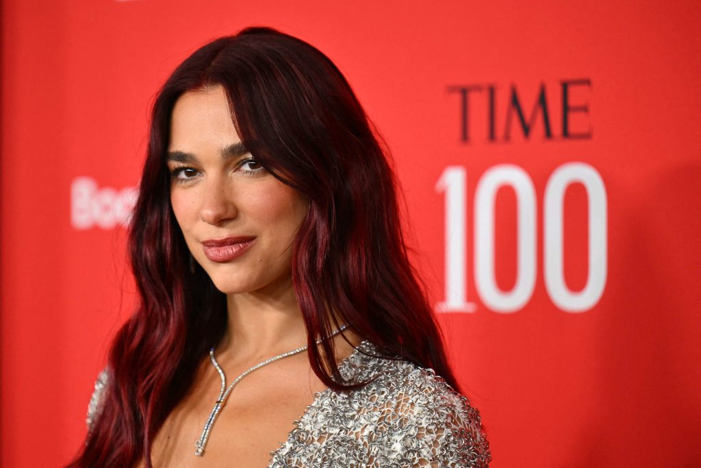 Dua Lipa anuncia shows no Rio e em São Paulo; saiba datas