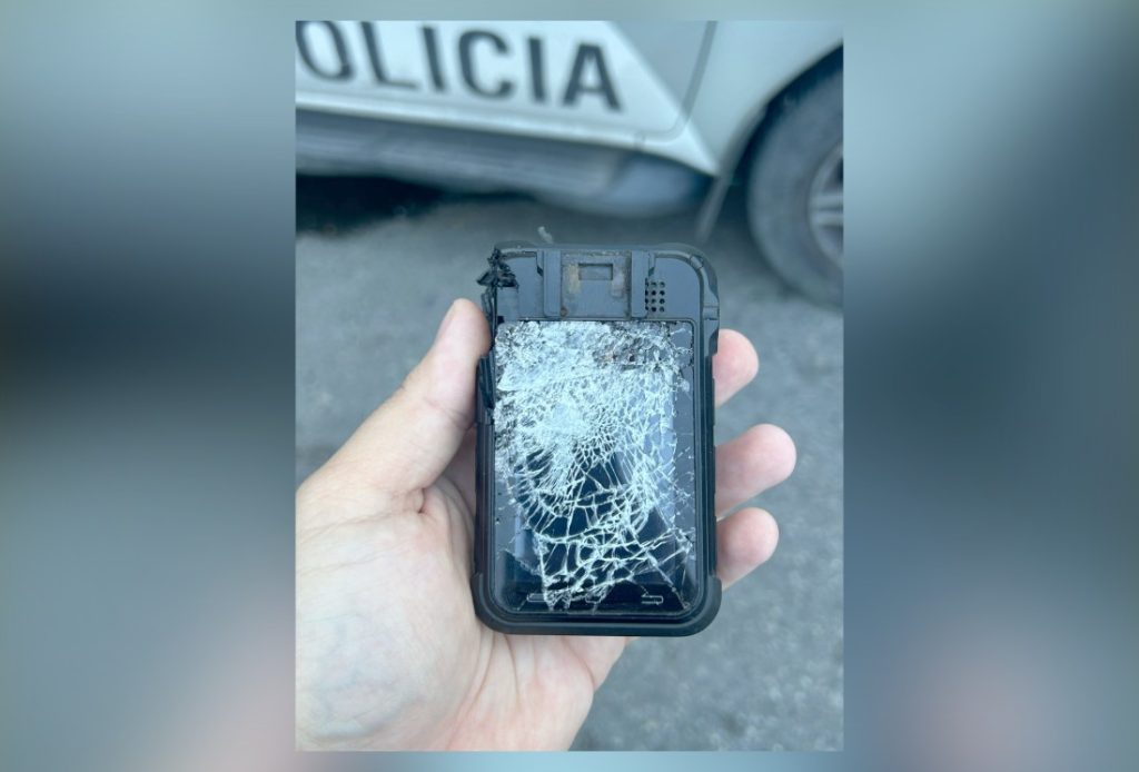 Câmera corporal salva PM após equipe ser atacada a tiros no Batan, na Zona Oeste do Rio