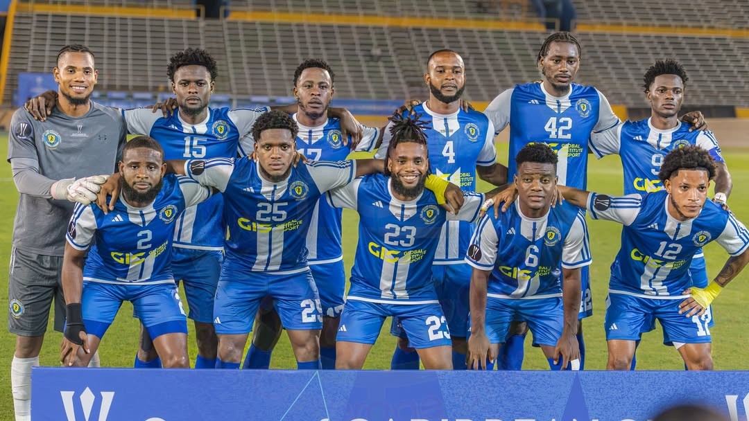 Problemas de visto barram dez jogadores do time jamaicano para competição da Champions da Concacaf nos EUA