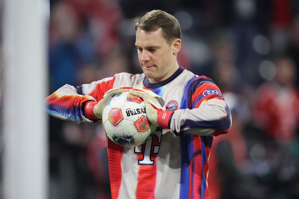 Lesão na panturrilha afasta Neuer do Bayern por período indefinido