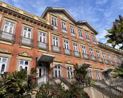Casarão histórico de Laranjeiras receberá terraço e bistrô para cinema ao ar livre