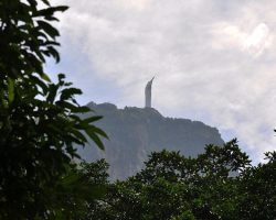 Previsão do tempo: Fim de semana no Rio com temperaturas de até 33°C e chance de chuva
