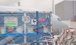 Galeão recebe 25 toneladas de materiais para o espetáculo de Shakira no Rio de Janeiro