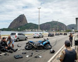 Setenta e sete por cento dos acidentes de trânsito em Brasília envolvem motocicletas, revela Semove