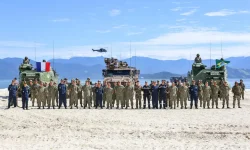 Forças Francesas e Brasileiras Unem-se na Restinga da Marambaia em Missão Jeanne d’Arc