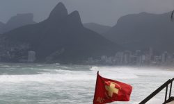 Marinha emite aviso de ressaca no Rio, prevendo ondas de até 3 metros entre domingo e terça-feira.