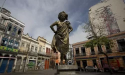 Rio de Janeiro sedia o maior festival de cultura negra da América Latina com apresentações gratuitas de Leci Brandão, Teresa Cristina e Sandra de Sá