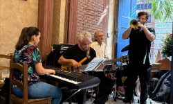 Tradicional restaurante carioca no coração da cidade vai animar o fim de semana com apresentações de jazz, bossa nova e chorinho