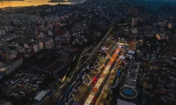 Discussão sobre o Carnaval: Ampliação do Grupo Especial é tema central na reunião da Cidade do Samba