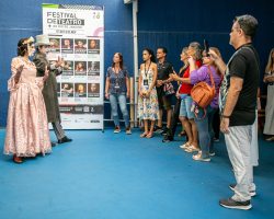 Teatro Riachuelo comemora um ano de imersão nos bastidores de sua história